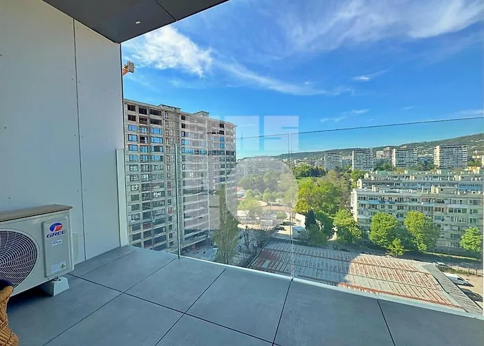 1br Sea Garden Prime With View & Parking Varna