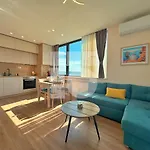 1br Sea Garden Prime With View & Parking Lägenhet