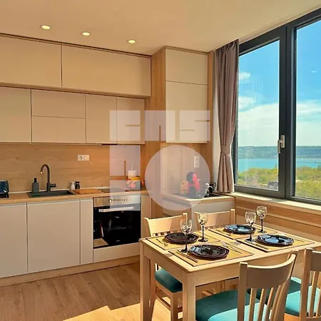 Апартаменты 1br Sea Garden Prime With View & Parking Варна