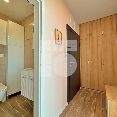 1br Sea Garden Prime With View & Parking * Варна