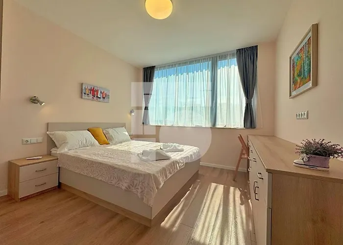 1br Sea Garden Prime With View & Parking Apartment Varna