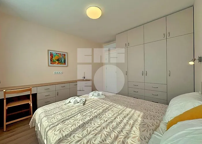 1br Sea Garden Prime With View & Parking